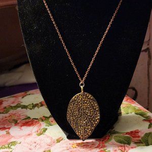 Vintage Leaf Antique Gold Necklace